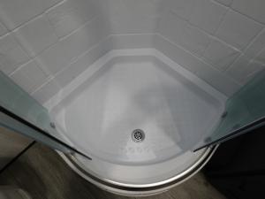 Apex Ultra-Lite 242BARV Photo