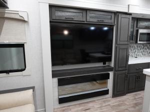 Redwood 412GK Photo