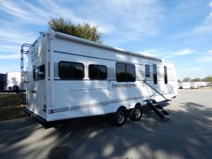 Freedom Express Ultra Lite 274RKS Photo