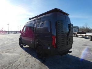 Storyteller Overland DARKMODE OG Photo