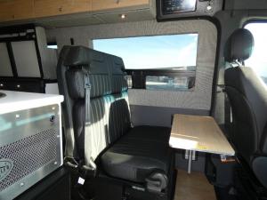 Storyteller Overland DARKMODE OG Photo