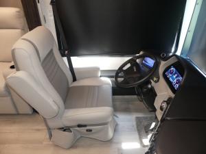 Nautica 33TL Photo
