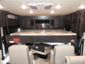 Nautica 33TL Photo