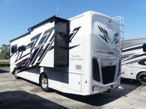 Nautica 33TL Photo