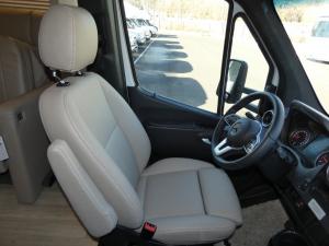 Navion 24V Photo