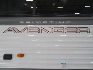 Avenger 27RKS Photo