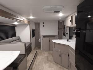 Clipper 6K Series 262DBS Photo