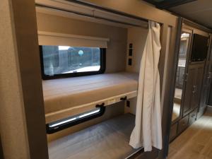 Aria 4000 Photo