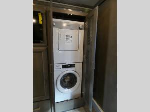 Aria 4000 Photo