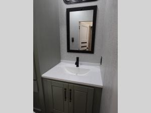 Regency 3721FDB Photo