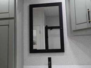 Regency 3721FDB Photo