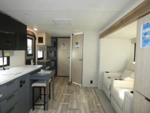 Tracer 255DS Photo
