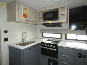 Tracer 255DS Photo