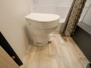 Tracer 270BHSLE Photo