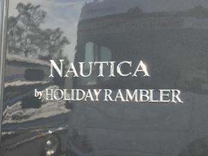 Nautica 33TL Photo