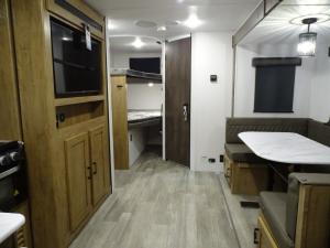 Freedom Express Ultra Lite 258BHS Photo