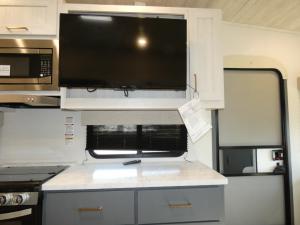 Crusader 250RLX Photo