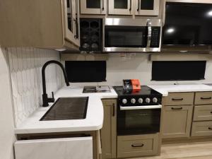 Reflection 150 Series 260RD Photo