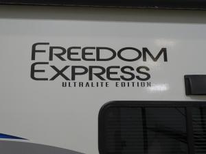 Freedom Express Ultra Lite 298FDS Photo