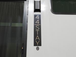 Impression 44STAY Photo