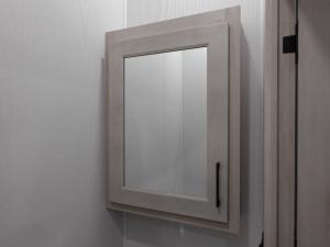 Solitude 380FL Photo