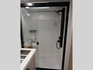 Solitude 380FL Photo