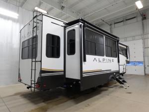 Alpine Avalanche Edition 321RL Photo