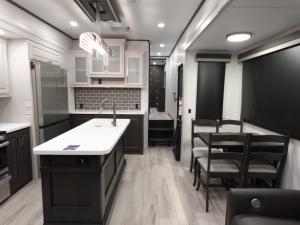 Alpine Avalanche Edition 321RL Photo