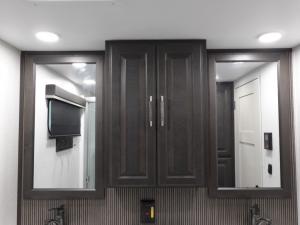 Alpine Avalanche Edition 321RL Photo