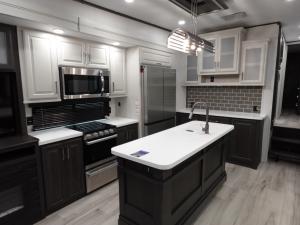 Alpine Avalanche Edition 321RL Photo