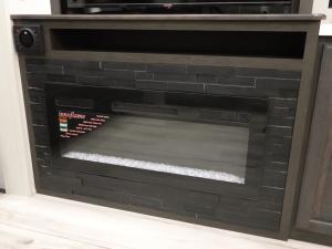 Alpine Avalanche Edition 321RL Photo