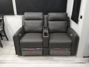 Alpine Avalanche Edition 321RL Photo