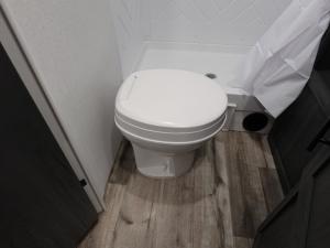 Aspen Trail LE 23BH Photo