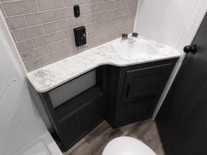 Aspen Trail LE 23BH Photo