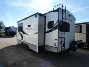 Cougar Half-Ton 22MLS Photo
