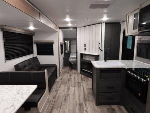 Aspen Trail LE 29TB Photo