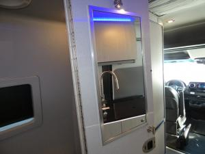 Strada-ion Lounge AWD Photo