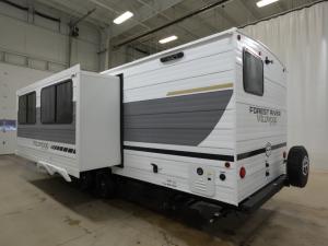 Wildwood X-Lite 263BHXL Photo