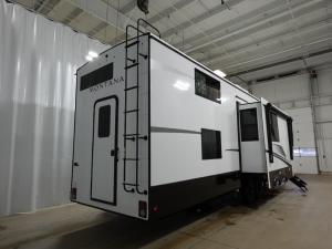 Montana 3915TB Photo