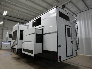 Montana 3915TB Photo