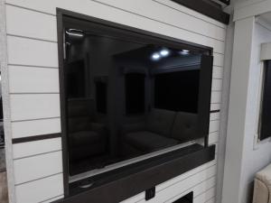 Regency 3881FKL Photo