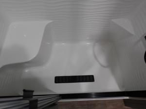 Regency 3881FKL Photo