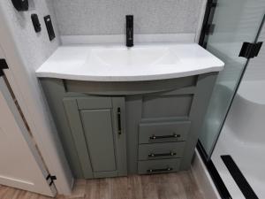 Regency 3881FKL Photo