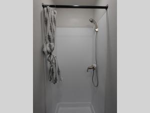 Wildwood Lodge 42DMS Photo