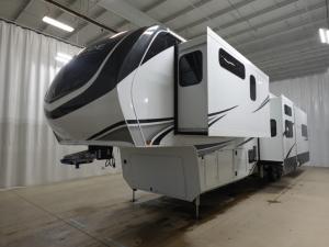 Solitude 388MBS Photo