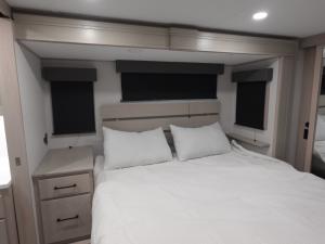 Solitude 388MBS Photo