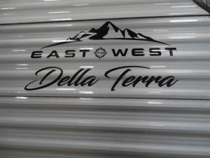 Della Terra 262BH Photo