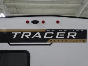 Tracer 31BHD Photo