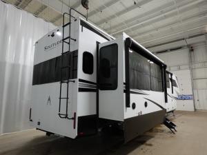 Solitude 388MBS Photo