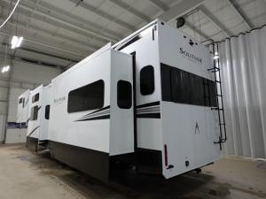 Solitude 388MBS Photo
